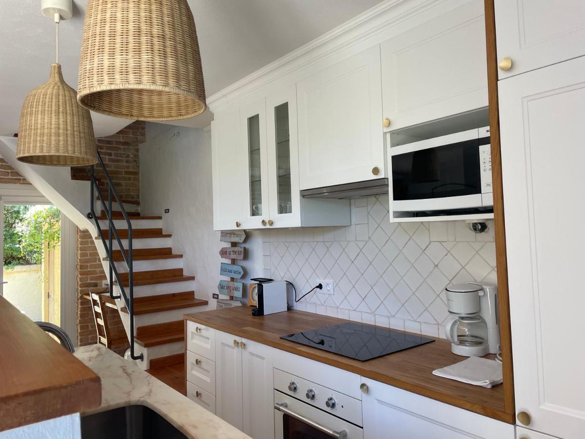 Вилла A House In The Woods Синтра Экстерьер фото